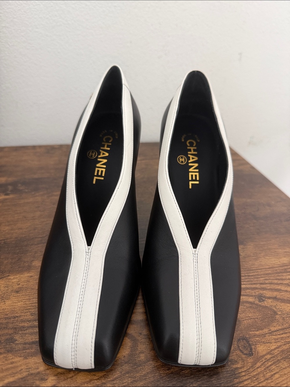 CHANEL Black and White Pumps NEW